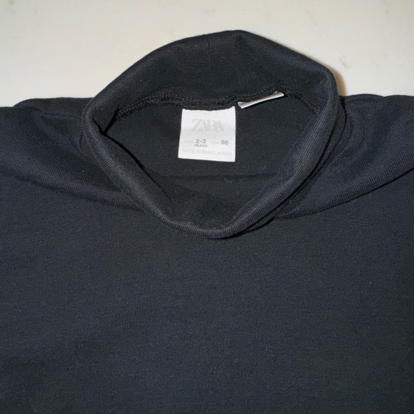 Zara Boy Turtleneck Tshirt - Picture 4 of 5